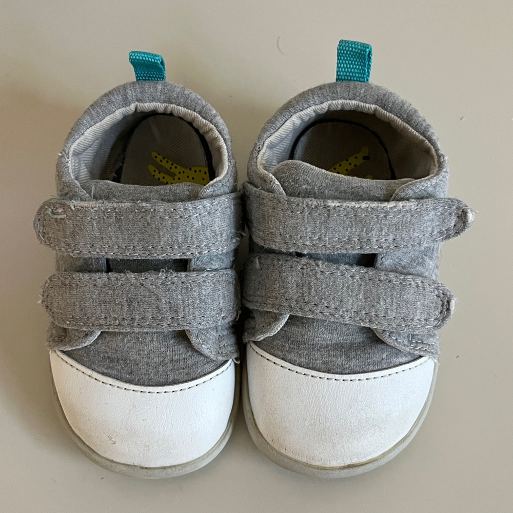 Ten Little First Walker Shoes Gray size 5